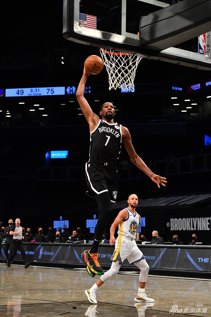 开云体育入口-篮网队力擒人，欧文砍下分狂砍